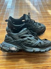 BALENCIAGA Track LED スニーカー ブルー 39完全正規品です - メルカリ