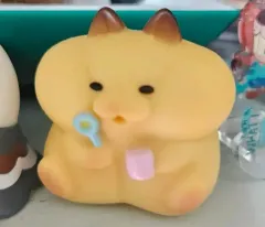 ハムスター ガチャ フィギュア