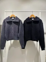 ルメール 黒色 ニット XSサイズのサムネイル