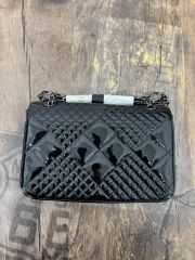 riu ショルダーバッグ Enamel quilting phone bag - メルカリ