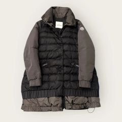 極美品】MONCLER モンクレール✕Sacai ジャケット サイズ1 カーキ 