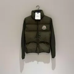 23FW Lサイズ モンクレール BIGワッペン ダウンのサムネイル