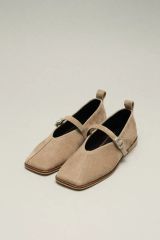 eaphi SQUARE TOE SHOES sand yellow - メルカリ