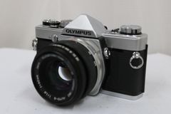 OLYMPUS OM-1 / F.ZUIKO 50mm f1.8 - メルカリ