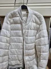 UNIQLO XL 白 軽量ダウンアウター