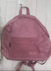 新品) EASTPAK イーストパック ATHMESHURE パデッドパーカー バックパック ピンクのサムネイル