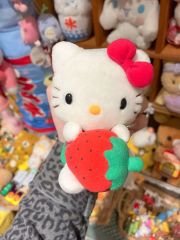 イチゴマン 特大ぬいぐるみ38センチ 未使用 2014年製 サンリオ キティ