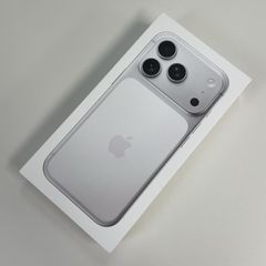 【美品】iPhone17Pro 256GB アメリカ版 シルバー 海外版美品】iPhone17Pro 256GB シルバー - メルカリ