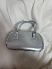 希少】GUCCIガーデン マルチポーチ・クラッチバッグ☆ リナッシメント