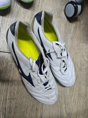 マニアデフットサル ゴレイロ 膝サポーター 白 - メルカリ