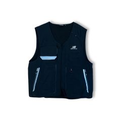 新品タグ付きNew Balance ベスト ダークグレー Lサイズ - メルカリ
