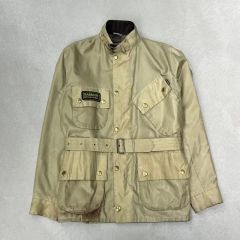 お*ん様 バブアー　インターナショナル　40 綿/ポリ　ベージュ　ノンワックス お*ん様 バブアー インターナショナル 40 綿/ポリ ベージュ ノン