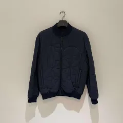 50サイズ ルイヴィトン フラワー モノグラム ダウン ジャケットのサムネイル
