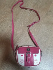 ブランド MCM(正規品) キラキラ 濃いピンクCOLORが美しい超ミニクロスバッグのサムネイル