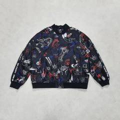 め0619着物リメイク正絹黒留袖江戸褄大輪更紗華吉祥文京紫スカジャン