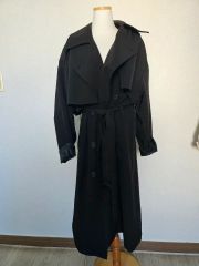 トキオクマガイ TOKIO KUMAGAI トレンチコート ロング ブラック - メルカリ