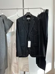 メゾンマルジェラ サルトリアル(Sartorial) スーツのサムネイル