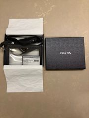 PRADA プラダ ループタイ トライアングル型 ネイビー - メルカリ