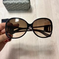 PRADA サングラス べっ甲柄 ウェーブテンプル ケース付 - メルカリ