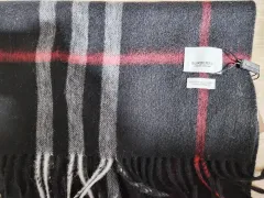 バーバリー マフラーのサムネイル