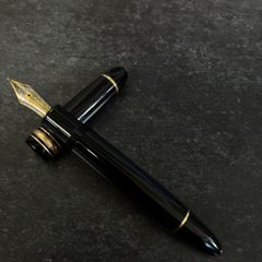 MONTBLANC モンブラン 万年筆 4810 18C 750 バイカラー マイスターシュ