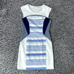 フェンディ ワンピース 水色 白 幾何学模様 ノースリーブ 美シルエット