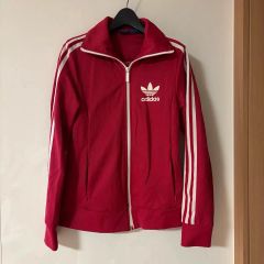 adidasアディニウム ロンT超激レア M 美品 - メルカリ
