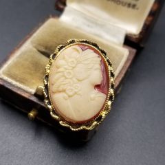 遺品整理 カメオ ルース ブローチ アクセサリー 貴婦人 - メルカリ