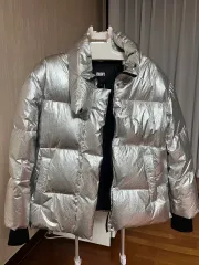 新品/ブランドタグ付 DKNY クリンクル メタリック ダウンのサムネイル
