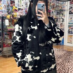 adidas originals アディダス サテントラックジャケット 牛柄総柄