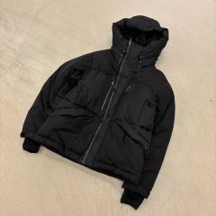 ダークグリーンダウンベスト swag drip - メルカリ