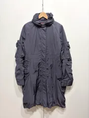 PRADA マルチ ポケット ナイロン コート