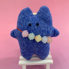 福祉施設制作】山桜うさぎ作 ピアス 「花とペリドット」NO.3813 P 