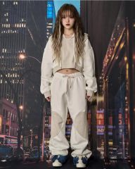 ILLITミンジュ着用COZY WORLDWIDE セットアップ グレー - メルカリ