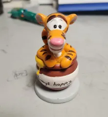 ディズニー プーさん ティガー フィギュア