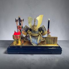 井波彫刻 荒井寿斉 木彫 金彩 獅子頭 金獅子 置物 共箱 - メルカリ