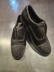 (新品)GUESS ゲス カーフレザー靴 ブラックカラー 250サイズのサムネイル