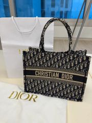 新品同様♪レア✨DIOR ディオール ブックトート ミディアム 