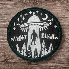 W067 刺繍ワッペン UFO 宇宙人 連れ去られた人 粘着 アップリケのサムネイル