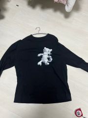 GIVENCHY バンビ スウェット opium archive - メルカリ