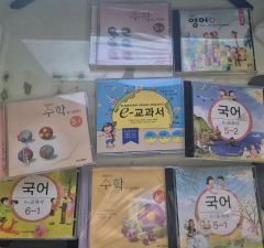 韓国版のこどもちゃれんじ（アイチャレンジ）のDVD(43枚)まとめ売り