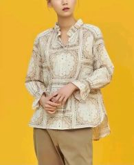 今週までお値引き！pur 池田泉さん リーフブロックプリントブラウス 