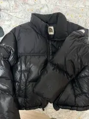 THE NORTH FACE ザノースフェイス ヌプシ ショートダウン ブラック レディース M