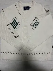 ROMANTIC CROWN 白 パータン ニット カーディガン Mのサムネイル