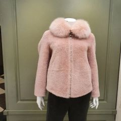 値下げ！最高級 ムートン 羊毛皮 パンダ ぬいぐるみ 置物 50cm - メルカリ