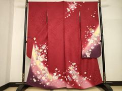 振袖フルセット】身丈163.5cm 裄丈69cm 桜 手鞠 金彩 ぼかし 赤 - メルカリ