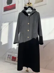 (完売品 デパート 正規品) SANDRO サンドロ ゴールドバックル レディース コートのサムネイル