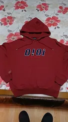 O!Oi オーバーサイズ WHO フーディー 105 バスト 65 丈 71のサムネイル