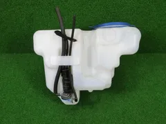 [15518] 送料無料 メルセデス ベンツ A180 W169 後期 ウォッシャータンクのサムネイル
