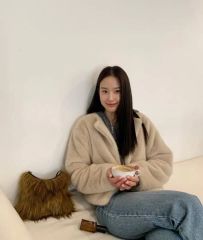 美品 ヘヨン hyeon テディベア ボア ケープコート ted cape - メルカリ